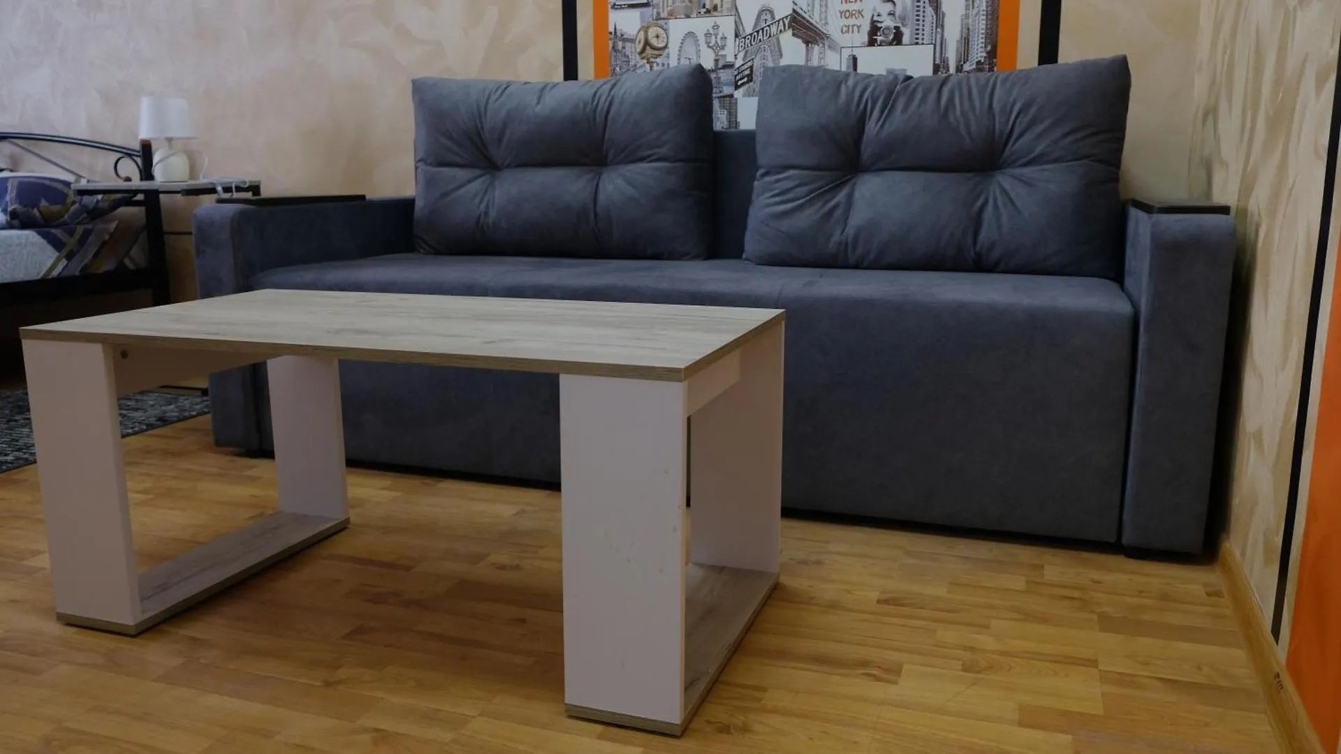 Uneed Rooms: Sky Kyiv Hostel