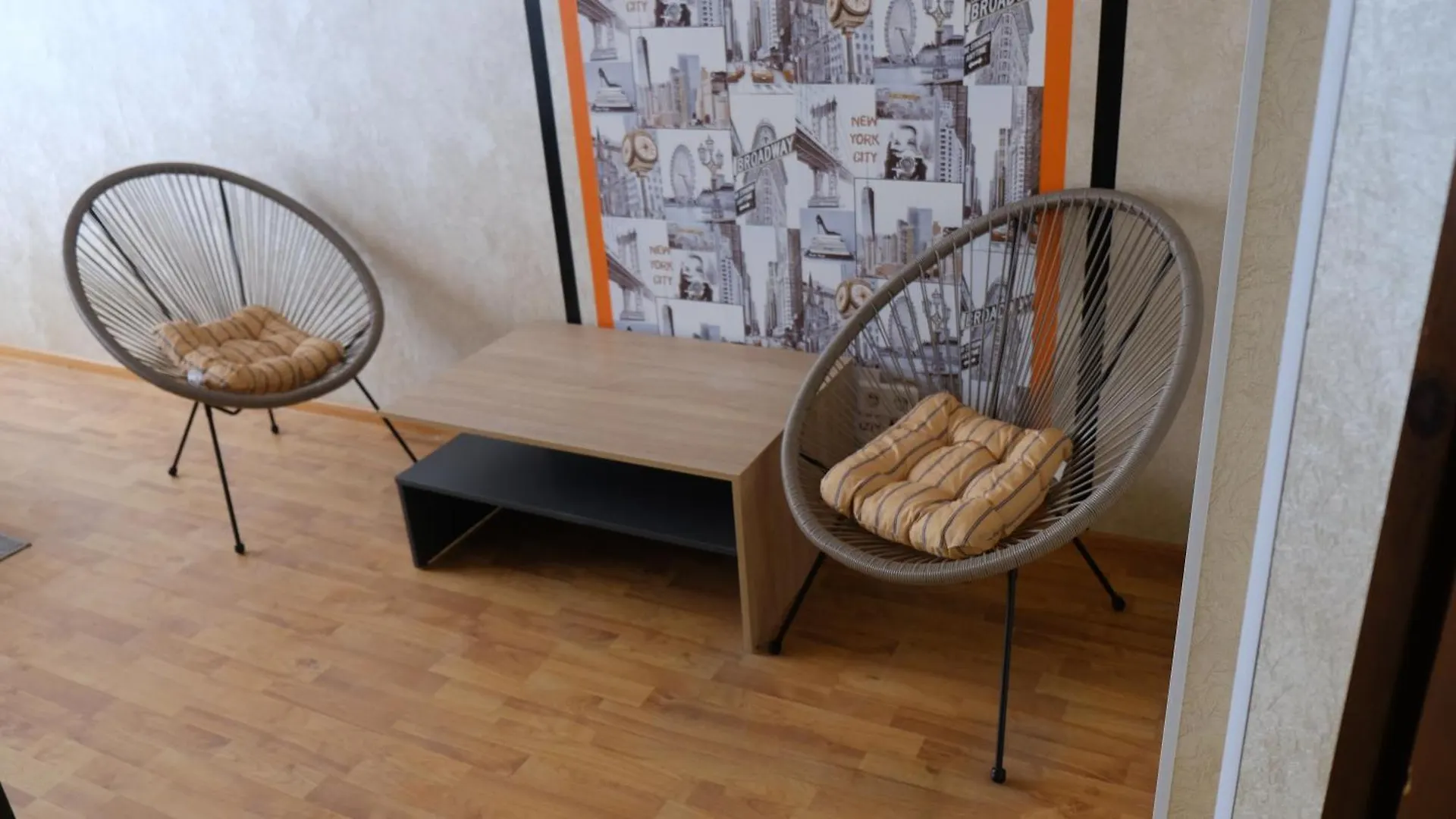 Hostel Uneed Rooms: Sky Kyiv Ukraine